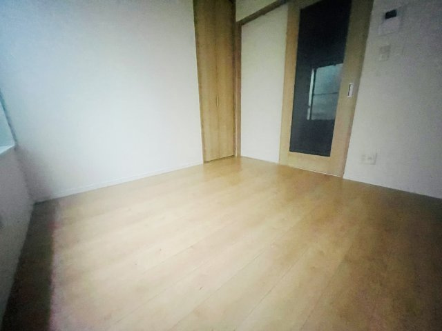 エムエーハイツの寝室