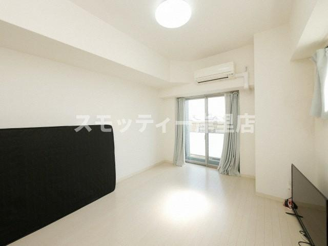 プラディーパ花園町の内装|内装は落ち着いています