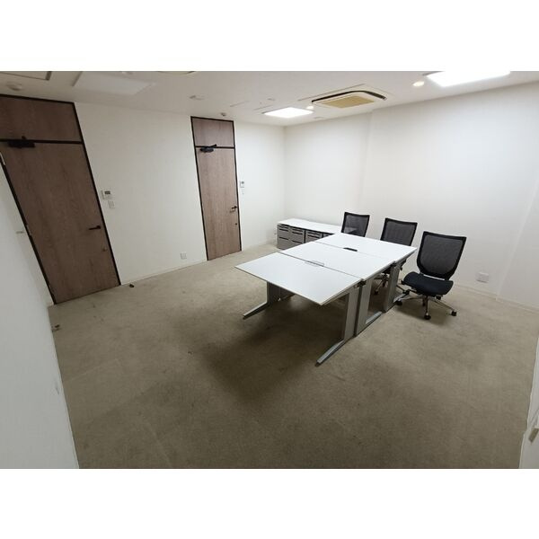 ＡＴＳ広小路ビル　家具付レンタルオフィス