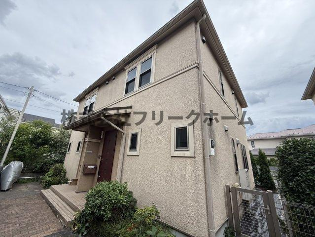 小金井市前原町４丁目のアパートの外観