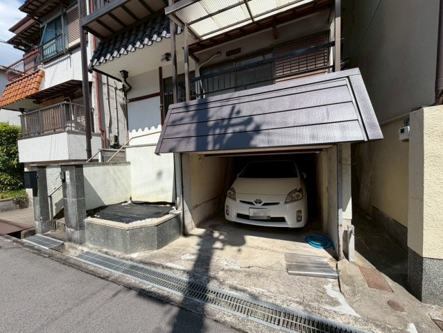寝屋川市小路北町オーナーチェンジの前面道路含む現地写真|（2026年5月撮影）