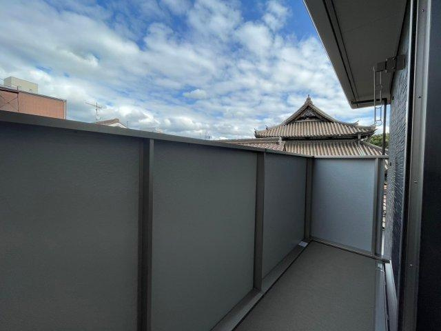 Zenisのバルコニー