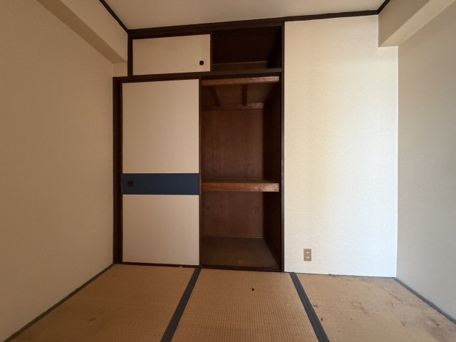 杉本町グランドハイツの収納