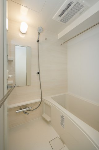 Ｃａｒｔｏｌｅｒｉａの浴室|※写真は同タイプ住戸です。