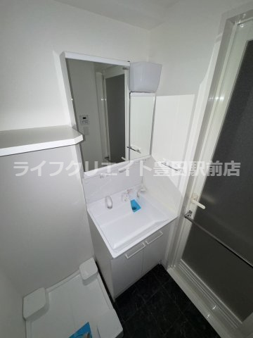 SHOKENResidence八王子の洗面所