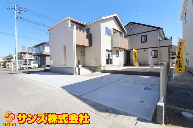 郡山市静西１丁目　　　１号棟　　　大成小学校、郡山第７中学区　の外観|南西側から見た駐車所を含む外観♪
