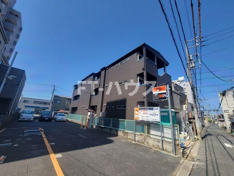 マザーユニックス船橋本町の駐車場