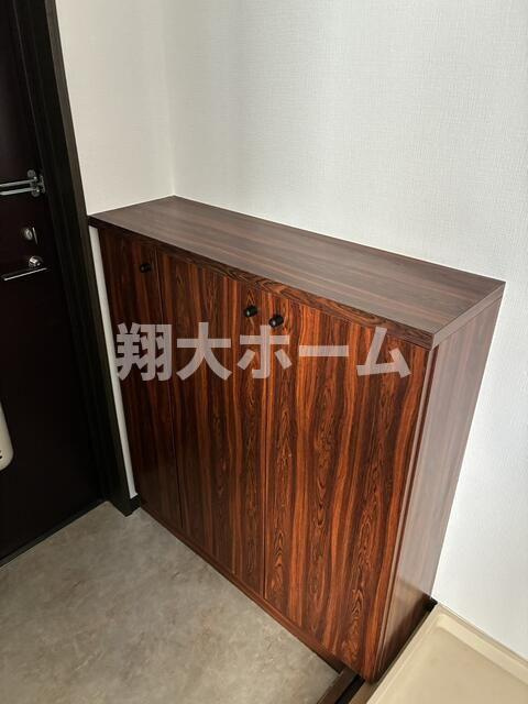 ウインベルデュエット入谷の玄関