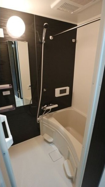 R-SMART 仙台宮千代の浴室