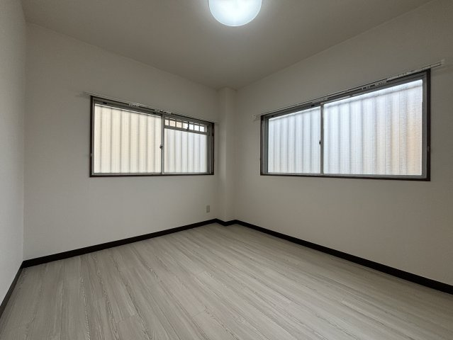 ハウスメモリアルⅠの洋室