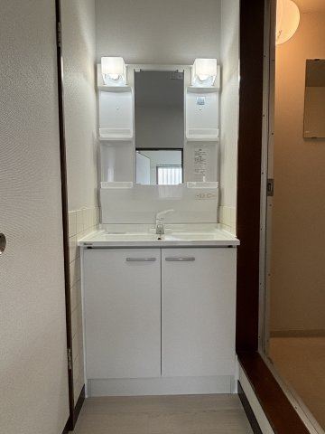 ハウスメモリアルⅠの洗面所