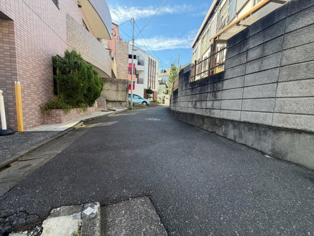 10/8　価格変更の前面道路含む現地写真|2026.10.01撮影　人通りの少ない閑静な住宅街！