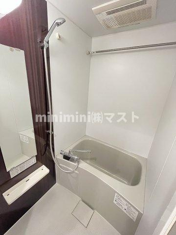 大阪市西区江戸堀３丁目の賃貸マンションの浴室