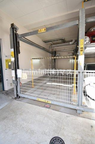 大阪市東成区東小橋１丁目の賃貸マンションの駐車場