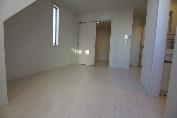 GRANDTIC内田橋の洋室