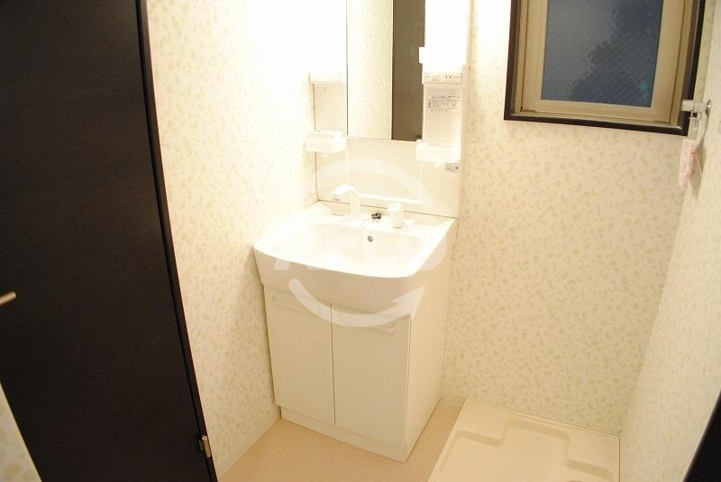 ベルメゾン本町の洗面所|ベルメゾン本町　洗面所