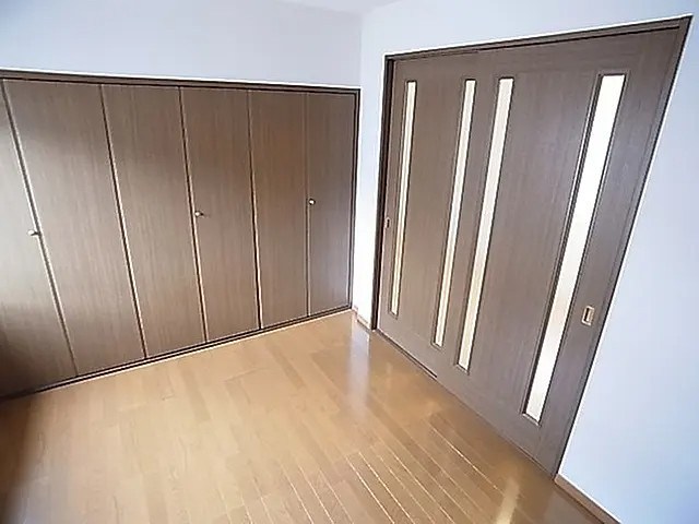 神戸市灘区篠原中町６丁目の賃貸マンションの居間・リビング