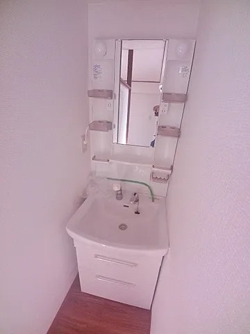 神戸市灘区篠原中町６丁目の賃貸マンションの洗面所