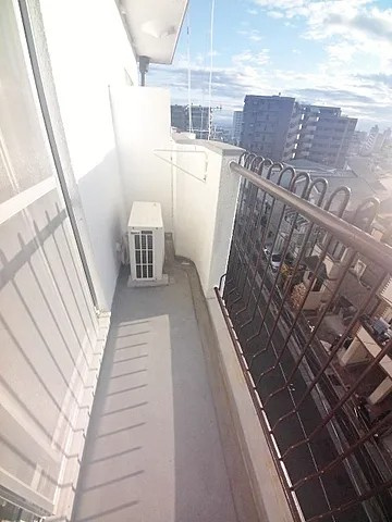 神戸市灘区篠原中町６丁目の賃貸マンションのバルコニー