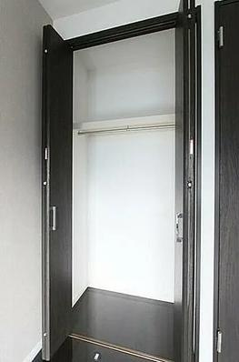 プレセダンヒルズ西川口の収納