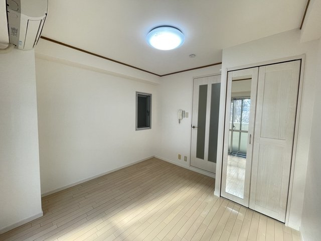 サンハウス御影本町の居間・リビング