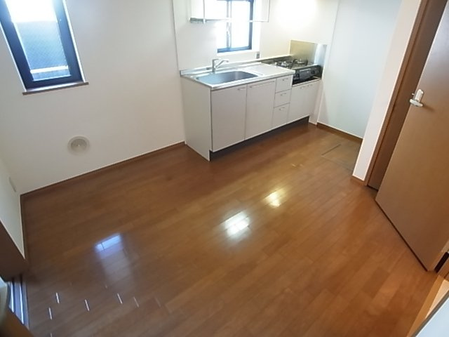 プリモディーネ深江本町の居間・リビング