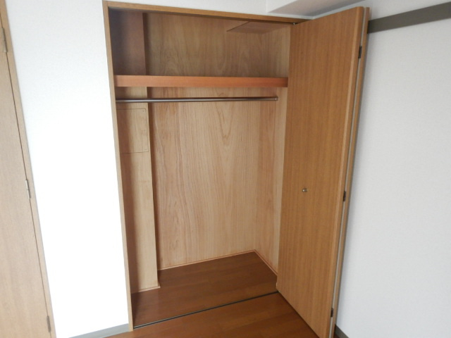 ジェヌイン本山の収納
