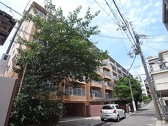 神戸市東灘区甲南町４丁目の賃貸マンションの外観