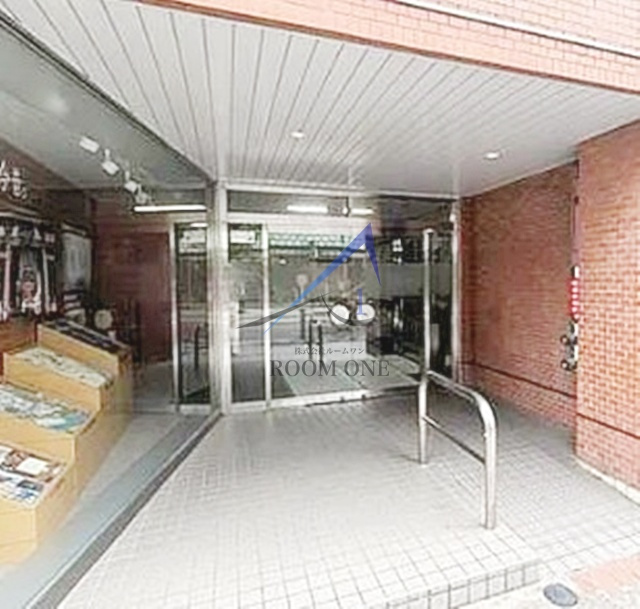 雷門永谷マンションのエントランス|エントランスです。