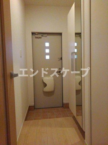 Ａｍａｚｉｎｇ　ＳｑｕａｒｅＢの玄関|高崎、前橋のお部屋探しはエンドスケープまで！お客様の理想お聞かせ下さい♪