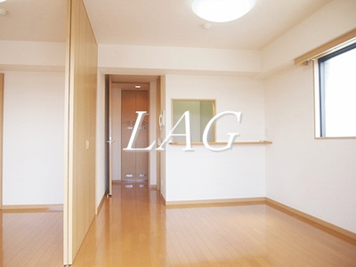 【居間・リビング】 | ルーブル鷺宮 | 洋室のお部屋です。