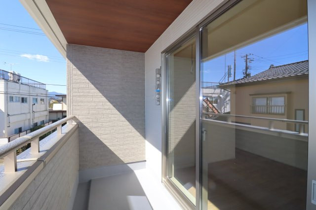 郡山市静西１丁目　　　２号棟　　　大成小学校、郡山第７中学区　のバルコニー