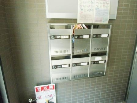 フレーシェル石川のロビー