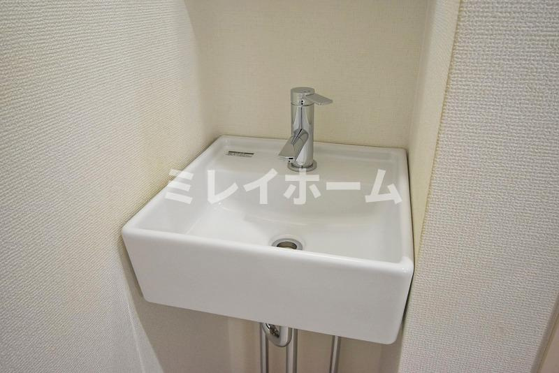 グランクオール鮫洲の洗面所