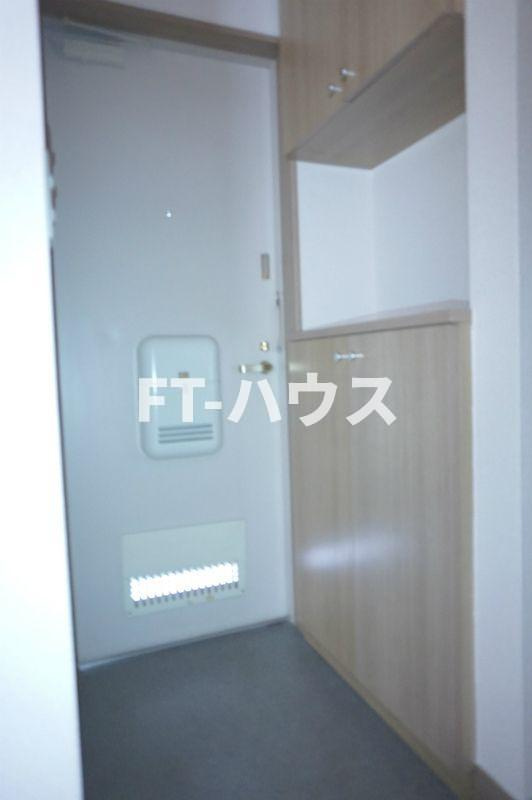 ベルエール朝日ヶ丘の玄関