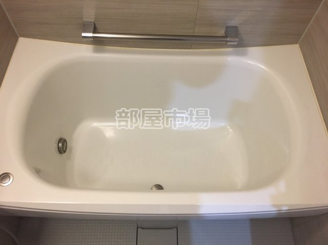 オープンレジデンシア池之端の浴室|浴槽