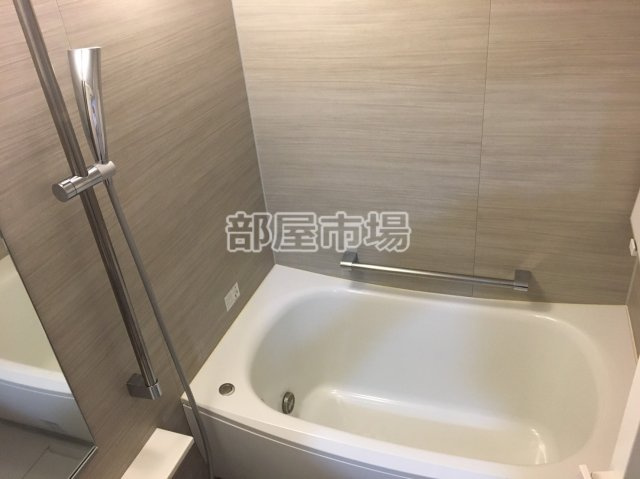 オープンレジデンシア池之端の浴室