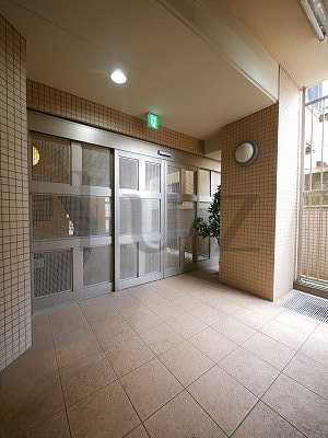 レアル川崎のエントランス
