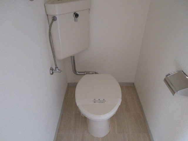 クイーンハイツ青山Aのトイレ