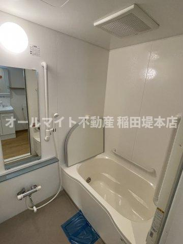 川崎市多摩区布田の賃貸マンションの浴室