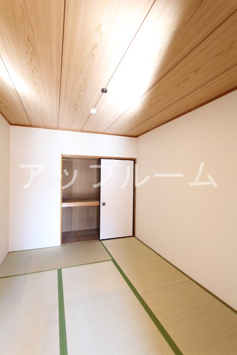エスポワール池花の和室
