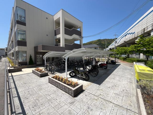 【その他共用部分】 | エルヴィータ大山崎 | 外観写真（昼）