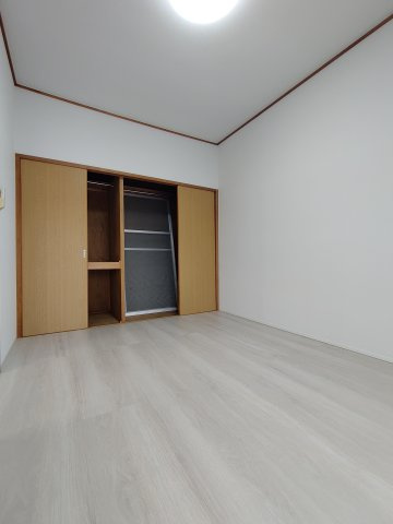 エトワール小山の居間・リビング
