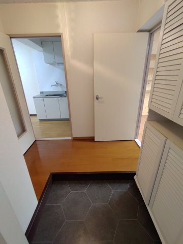 エトワール小山の玄関