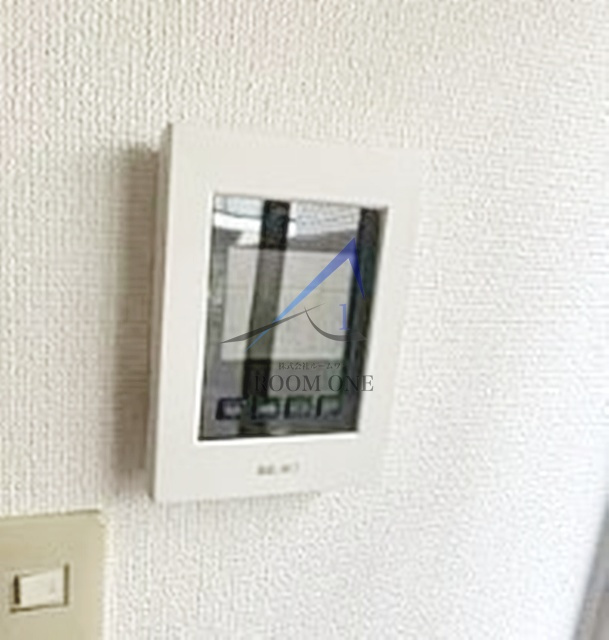 廣神ハーモニーマンションのセキュリティ|モニター付きインターホンです。