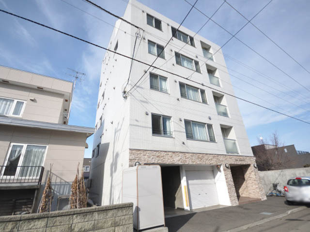 クレストパレス２３