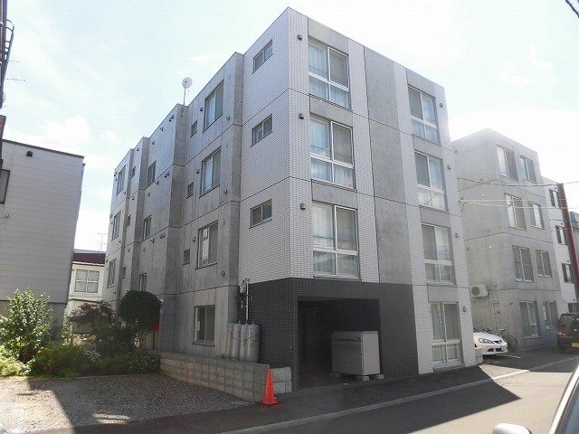 A BOND豊平公園
