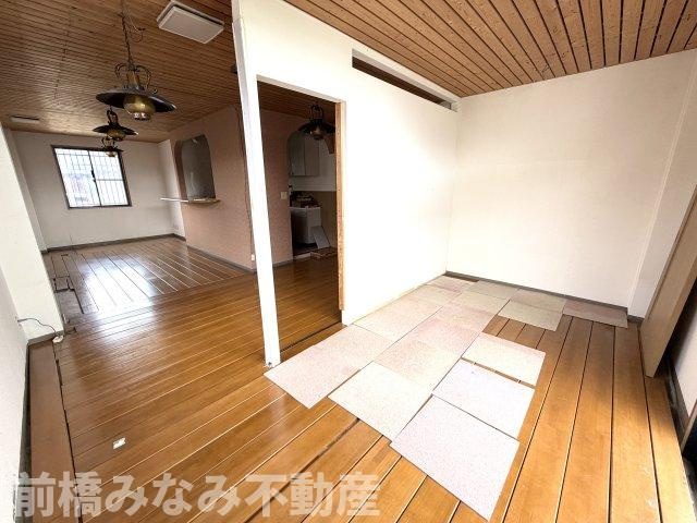 【中古】渋川市半田　６LLDDKKの玄関|きれいな玄関です
