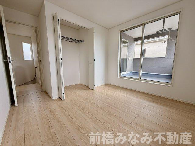 【新築】前橋市川原町第4　１号棟(全３棟)　クレイドルガーデン　新築建売分譲の洋室|ゆったりした洋室です