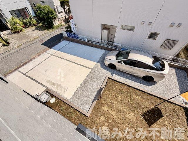 【新築】前橋市青柳町第４　限定１棟　リーブルガーデン　新築建売の駐車場|駐車場に車を止められます